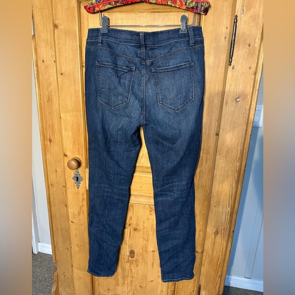 Ann Taylor The Skinny Modern Fit Jeans Size 8 - Picture 2 of 8